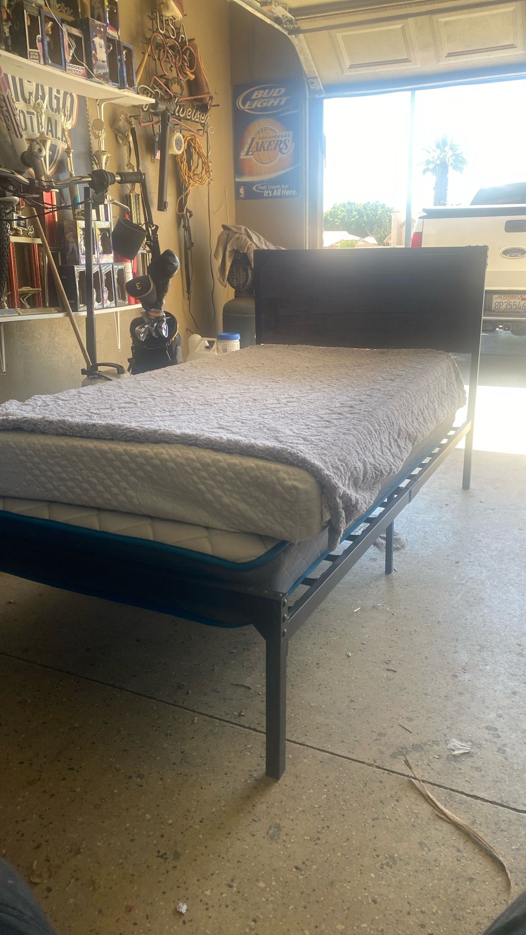 Twin Bed