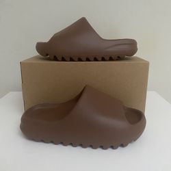 Adidas Yeezy Slide “Flax” Size 4 Men’s Brand New FZ5896