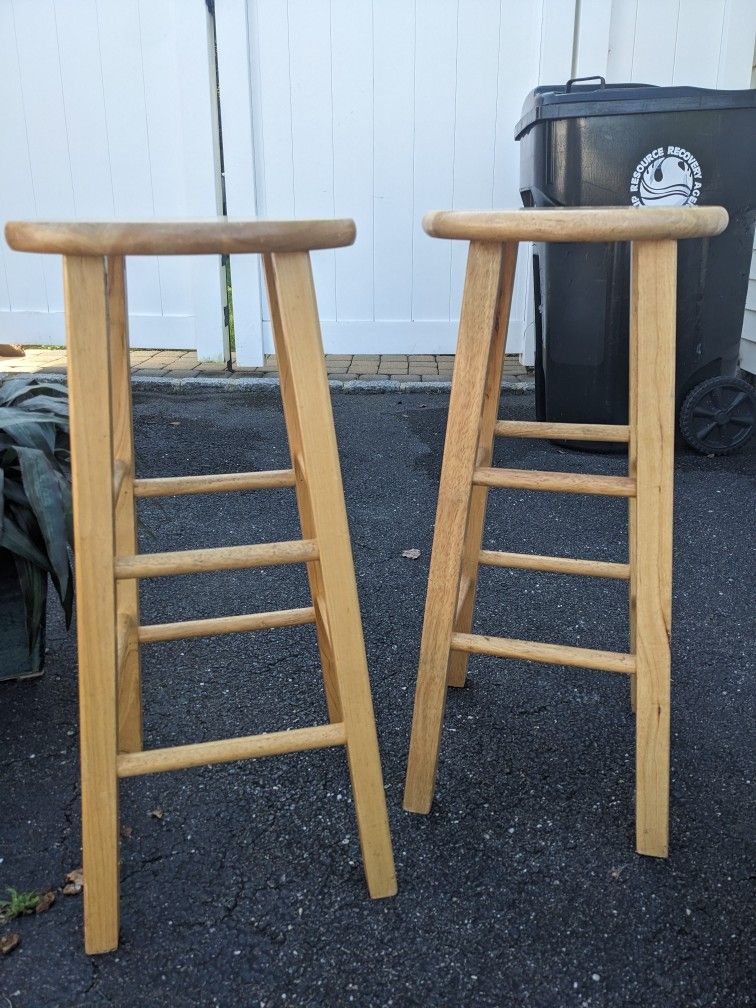 Wood Bar Stool