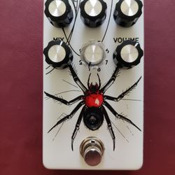 Guptech Widow Multi Effects Pedal 