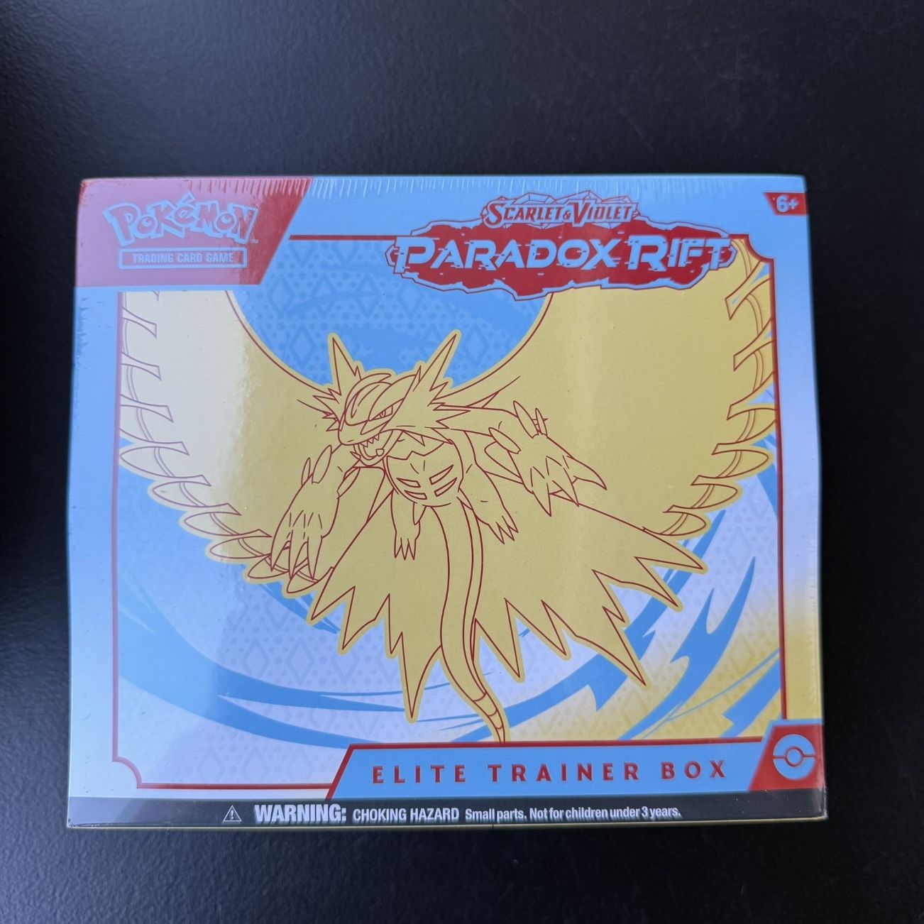 Pokemon TCG Scarlet & Violet Paradox Rift Elite Trainer Box ETB Roaring Moon Sealed