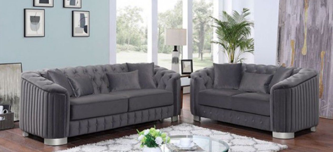 Brand New Plush Sofa & Loveseat Set (dark grey)