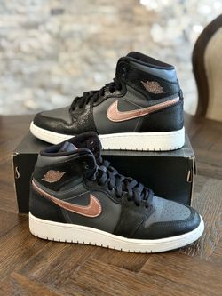 Air Jordan 1 Retro High GS 'Bronze Medal' 705300-006 size 5Y/ 6.5 in women used 1X
