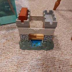 Thomas And Friends Wooden Railway Rolf's Castle Bridge