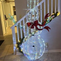 Outdoor Snowman Decoration 