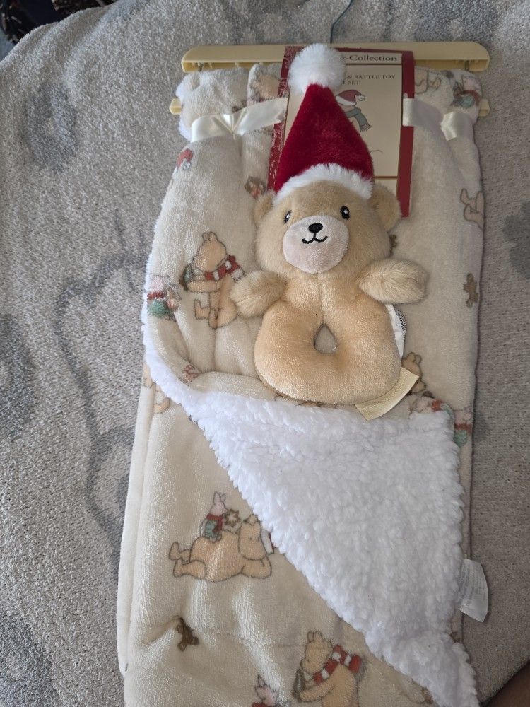 Winnie The Weekend Christmas Blanket And Rattle 