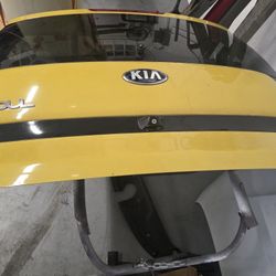 14-19 Kia Soul Trunk Lid