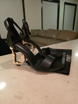 DOLCE & GABANNA sculpted hill baroque sandal sz 8