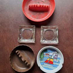  smoker special  5 Ashtrays