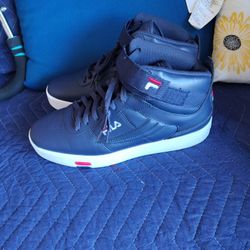 Fila Shoe Size 10 Mens