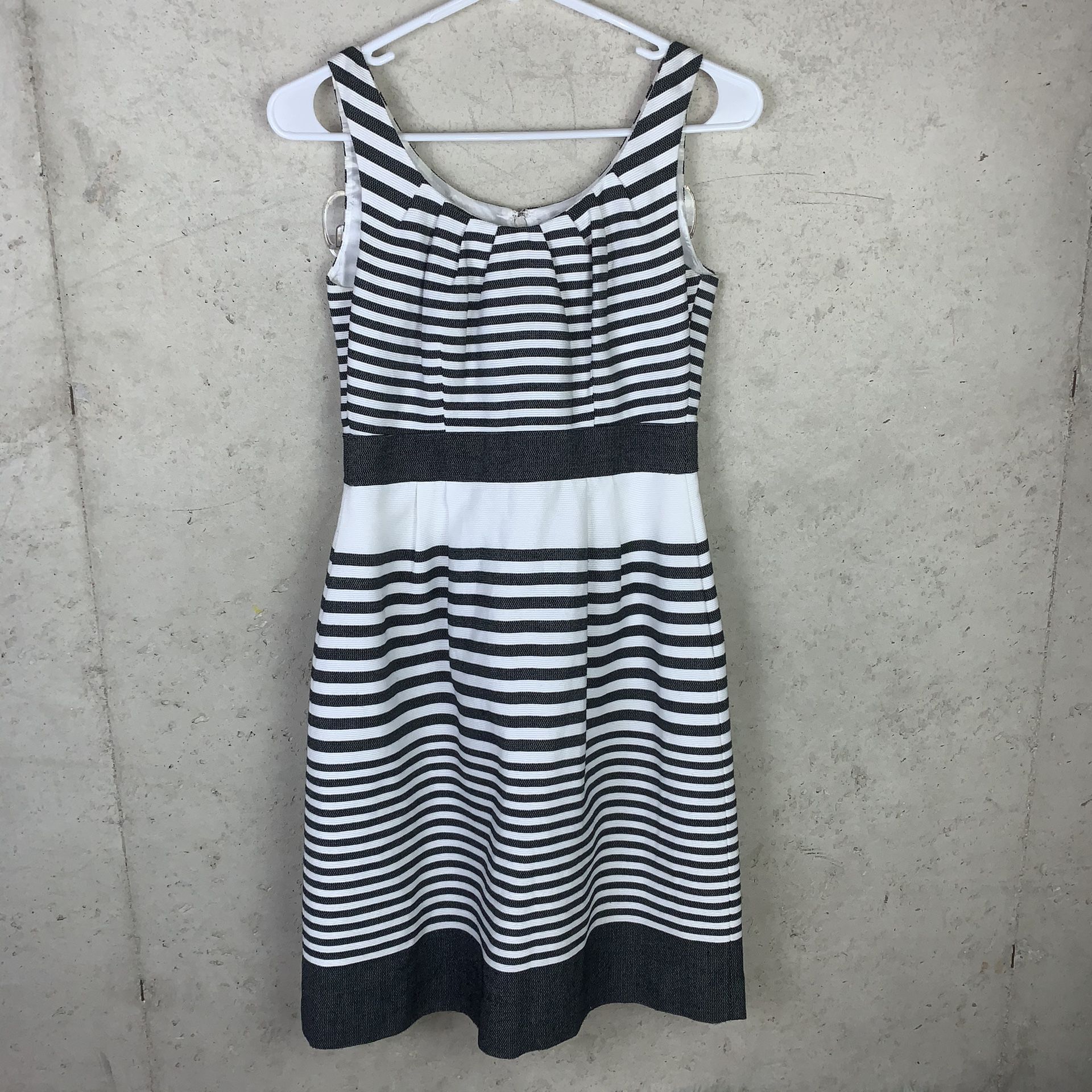 BANANA REPUBLIC Women's Black Italian Cotton Blend Striped Sleeveless Dress  Size 0P