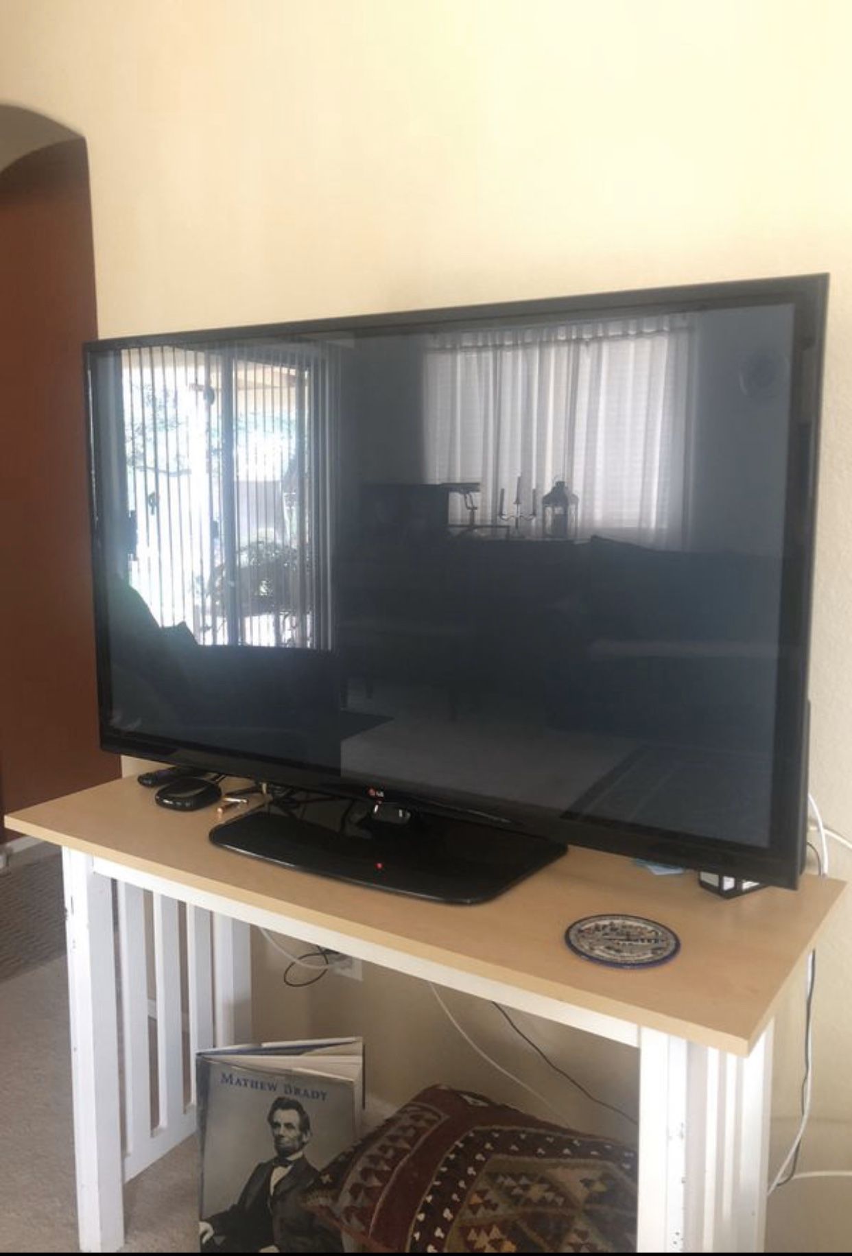 50” LG TV