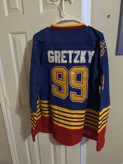 St. Louis Blues Wayne Gretzky jersey with blue, yellow, and red stripes size M