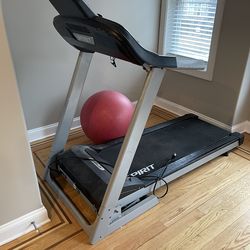 Spirit XT185 Treadmill - FREE (Pickup Only)
