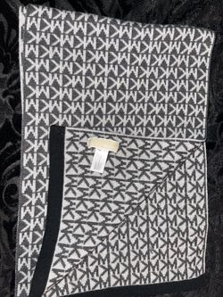 Michael Kors Scarf