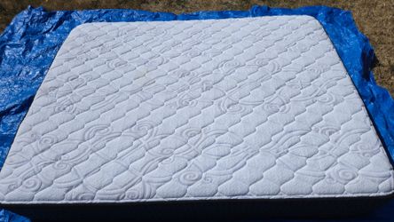 Queen mattress