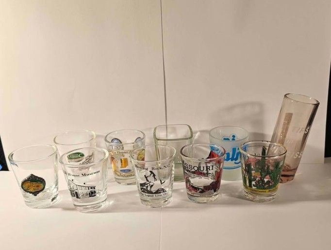 Vintage Lot Of 10 Assorted Shot Glasses From USA Locations. Excellent Condition