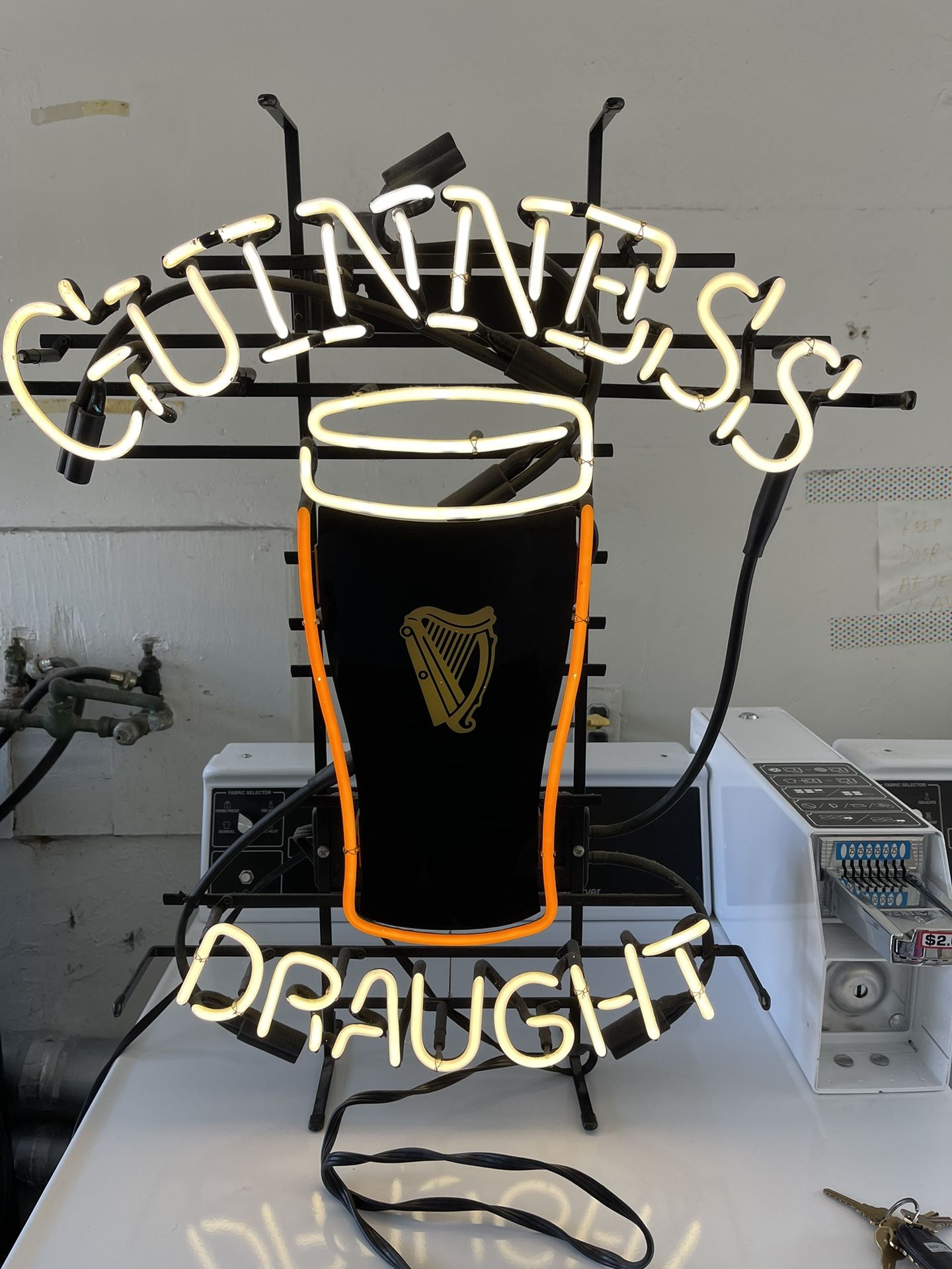 Guinness Draft Beer Neon Sign Light Bar Mancave Garage Irish Pub LOCAL PICKUP
