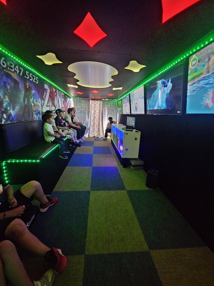 Mobile Gaming Truck, Mobile Gaming, Fortnite, Birthday Party, Ps5, Xbox, Game Trailer
