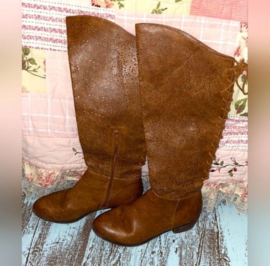 Mata Brown Knee High Lace Back Zip Up Boots Sz 9