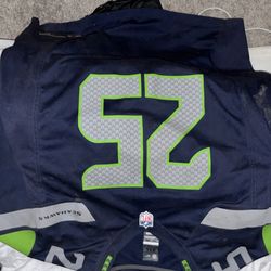 Richard Sherman Adult 3XL, Marshawn Lynch Children’s XL
