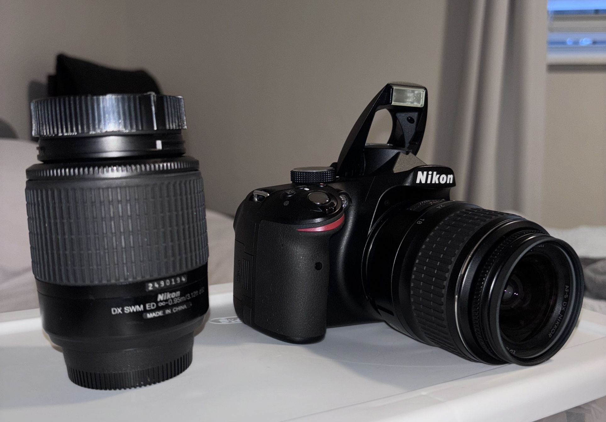 Nikon 3200 (2 Lens 18-55 And 55-200mm) Obo