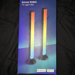 Govee RGBIC Light Bars, 15 Inches WiFi TV Backlight Suitable for 45-70 inch TVs, Smart Light Bars with Multiple Placement Options, Work with Alexa and