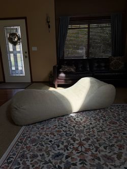 Chaise Lounge Seat