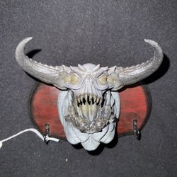 Skull Demon Horned Wall Keychain Plaque