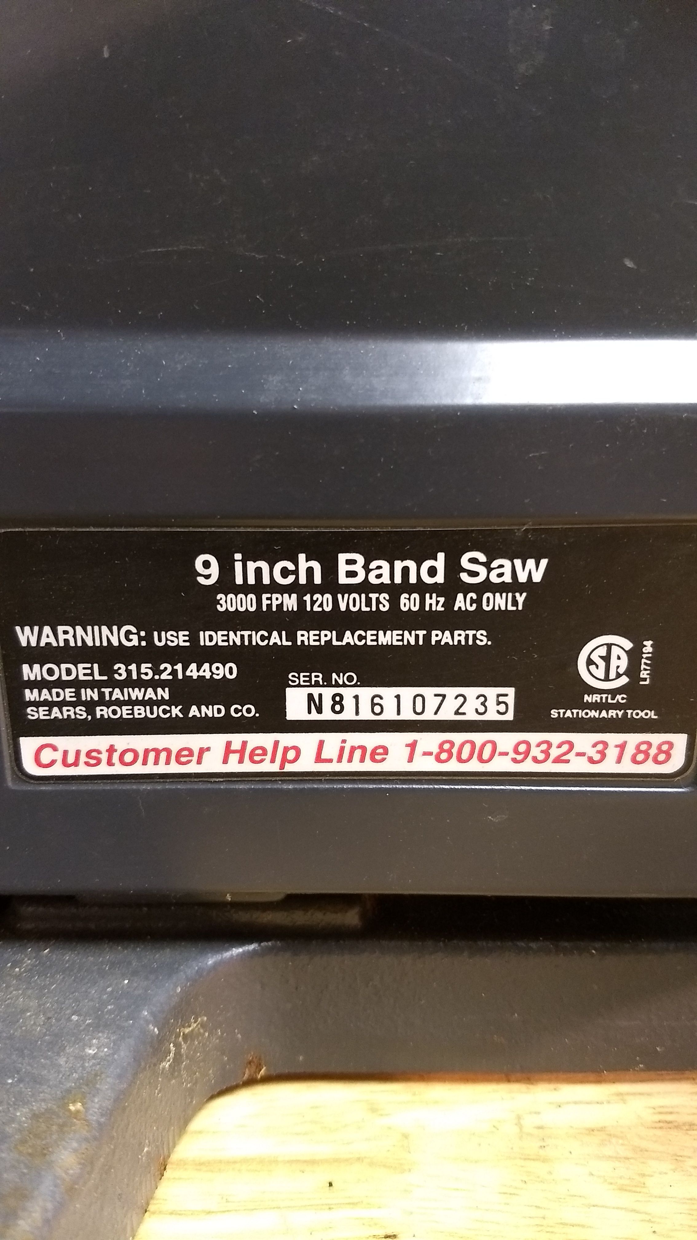 Sears Craftsman 9 inch band saw for Sale in Joliet, IL OfferUp