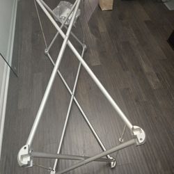 Silver Dinning Table Base