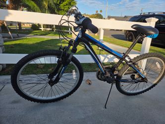 Boy's Holeshot Bike 24 inch