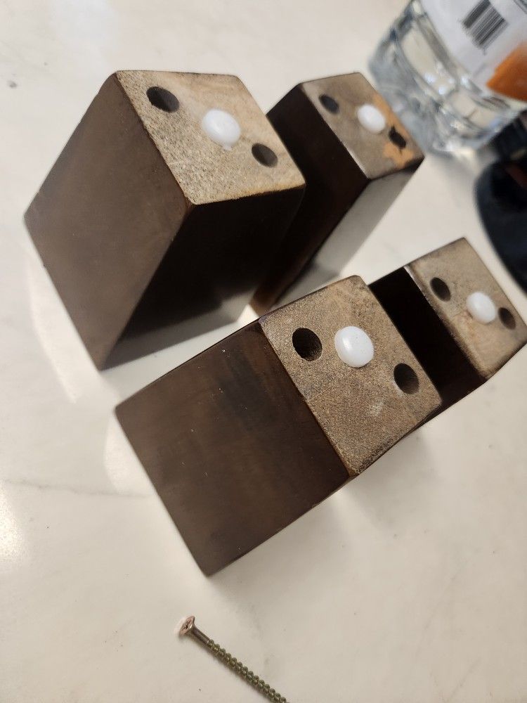 Furniture Legs 4" Tall (16 Pieces)