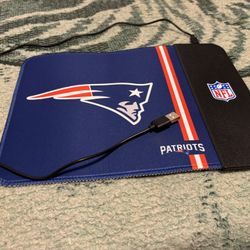 (New) SOAR New England Patriots Wireless Charging Mousepad