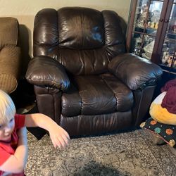 Leather Lazy boy 
