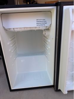 Mini fridge