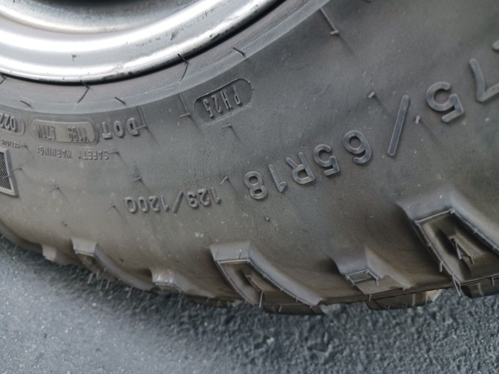 2 X 275/65 18 All Terrain Goodyear Wrangler Tires