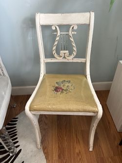 Antique Duncan Phyfe Harp Side Chair