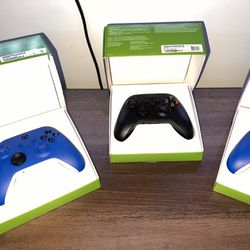 3 Brand New Unused Controllers To Xbox 