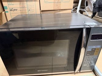 Emerson microwave with toaster