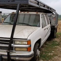 1999 chevy 3500 flat bed LOW MILES 117,000