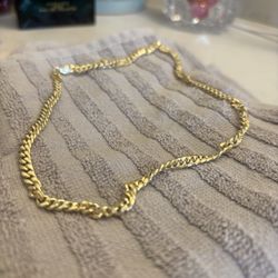 10K SOLID GOLD CUBAN LINK CHAIN 