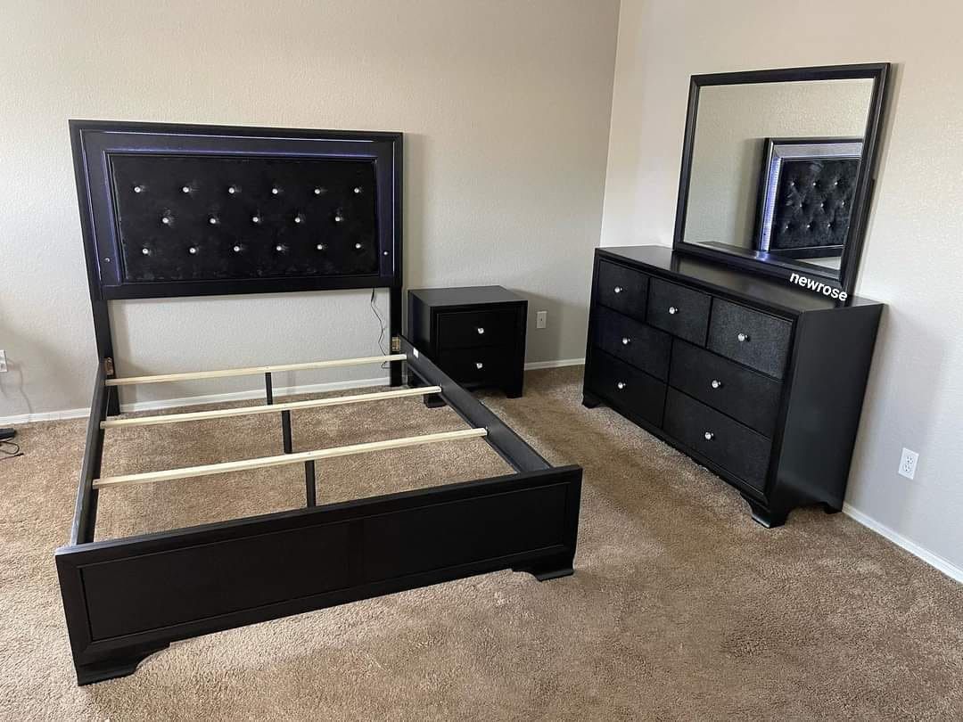 $40 Down Payment/ Finance🍀🍀  
Micah Black LED Panel Bedroom Set
 / Bed, Dresser, Nightstand, Mirror 🍀🍀Same Day Delivery 🍀