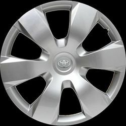 Hubcaps 16in Toyota Silver Still Rims-Camry