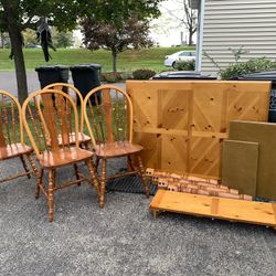 Dinning Room Set With Matching Curio Cabinet