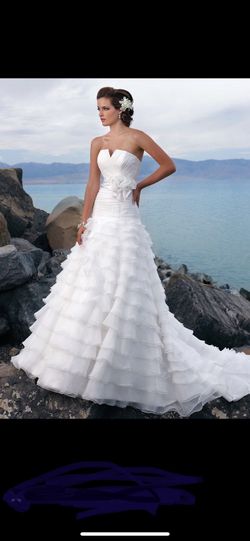 Maggie Sottero Wedding Dress