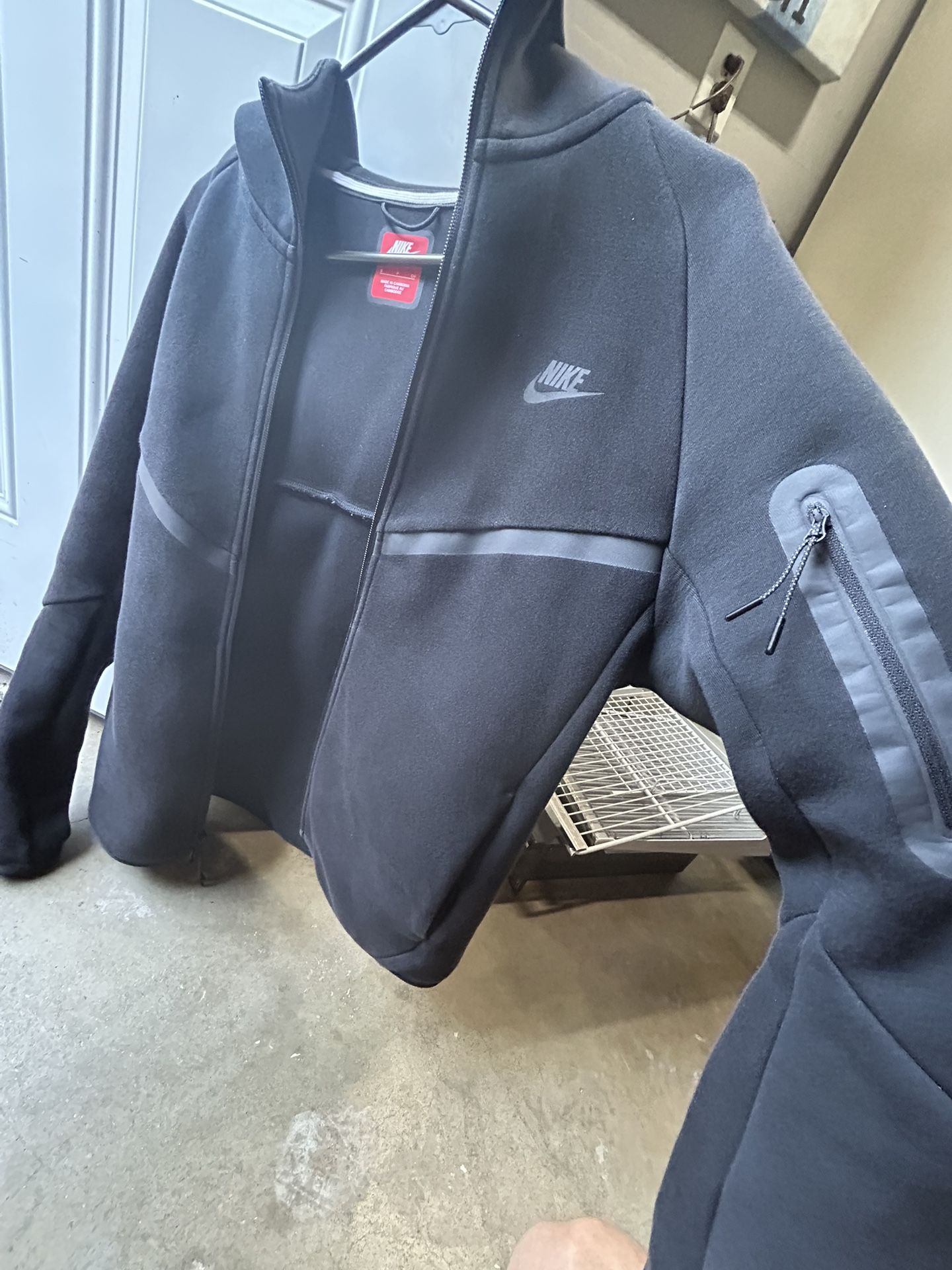 Nike Tech Fleece