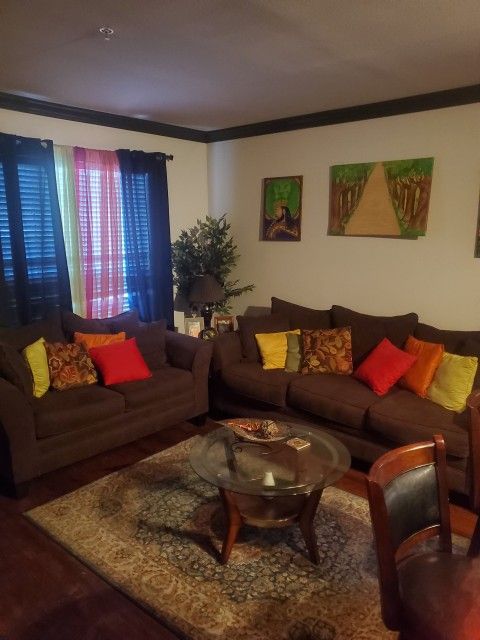 2 Couches And Dining Table With Chairs
