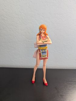 One Piece Nami Figurine