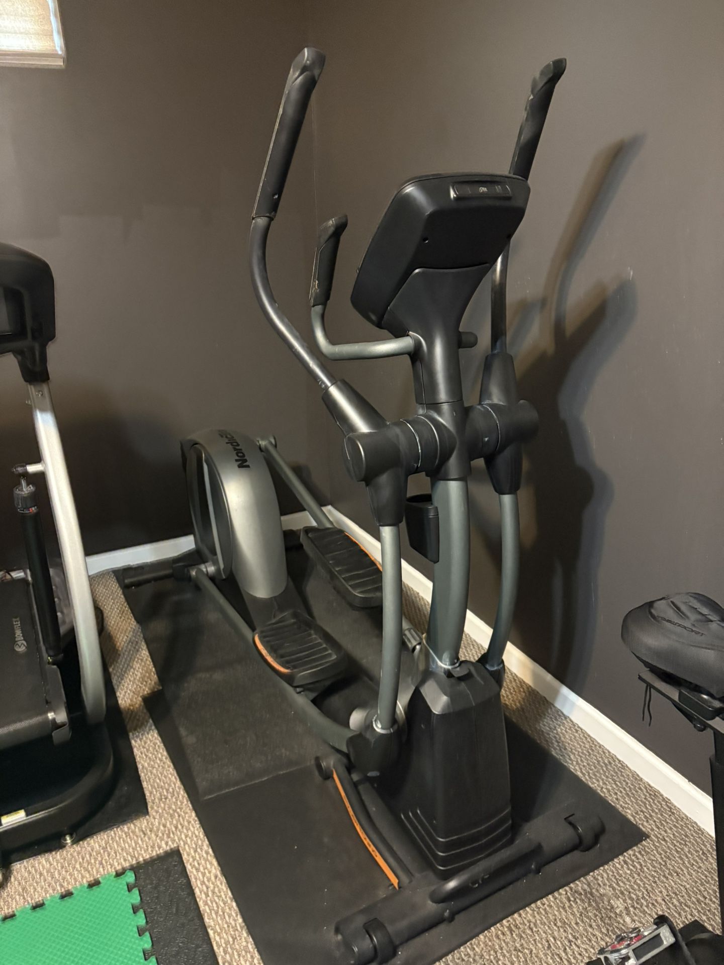 Nordic track Audio Strider 990 Elliptical